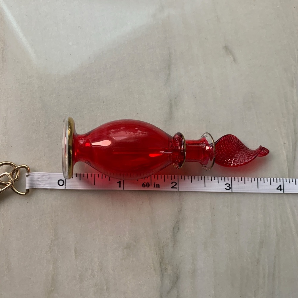 2198 Elegant Red Glass Mini Perfume Bottle - Picture 4 of 7